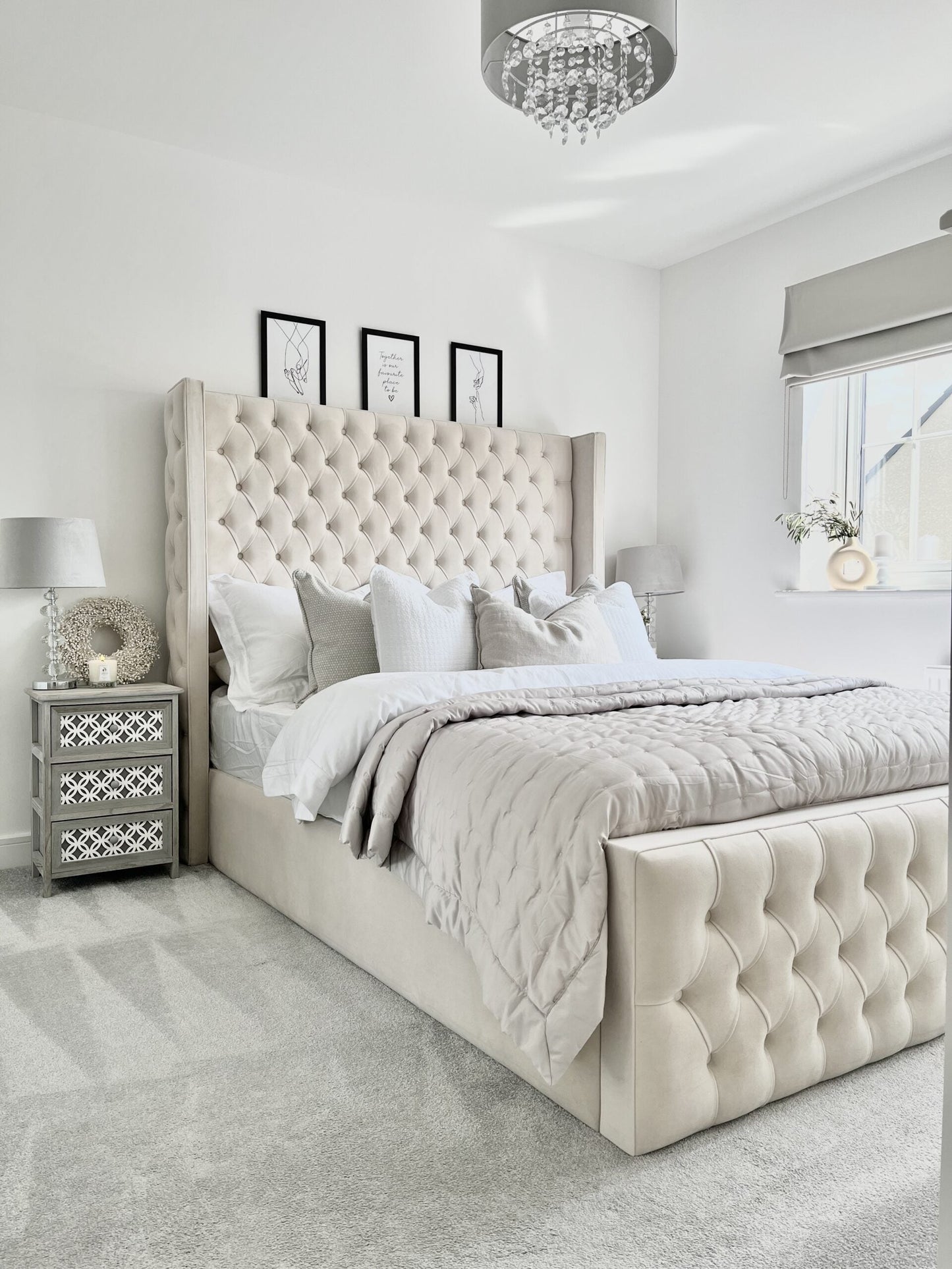 Clarence Luxury Bed