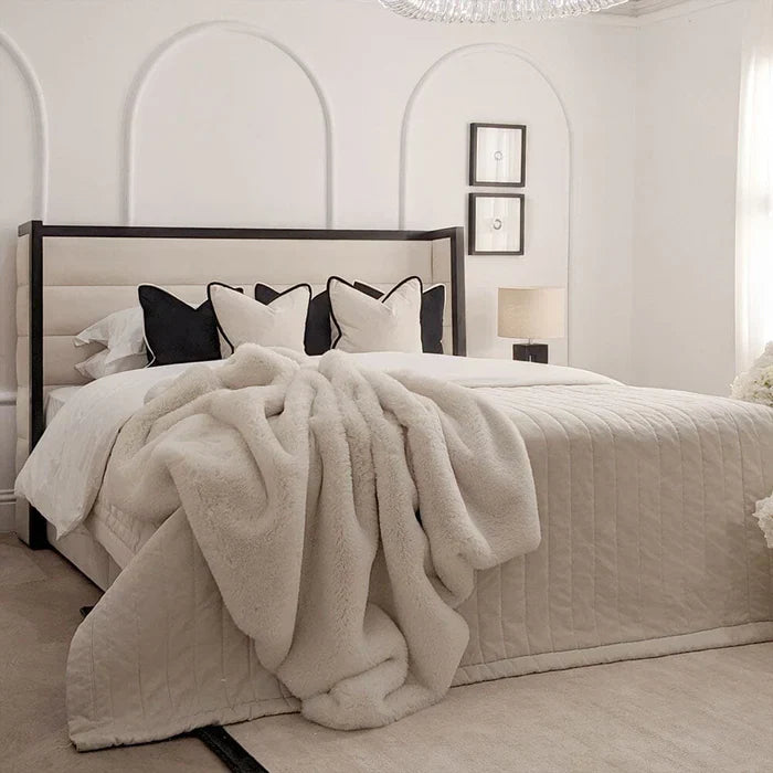 Beaumont Channelled Winged Bed